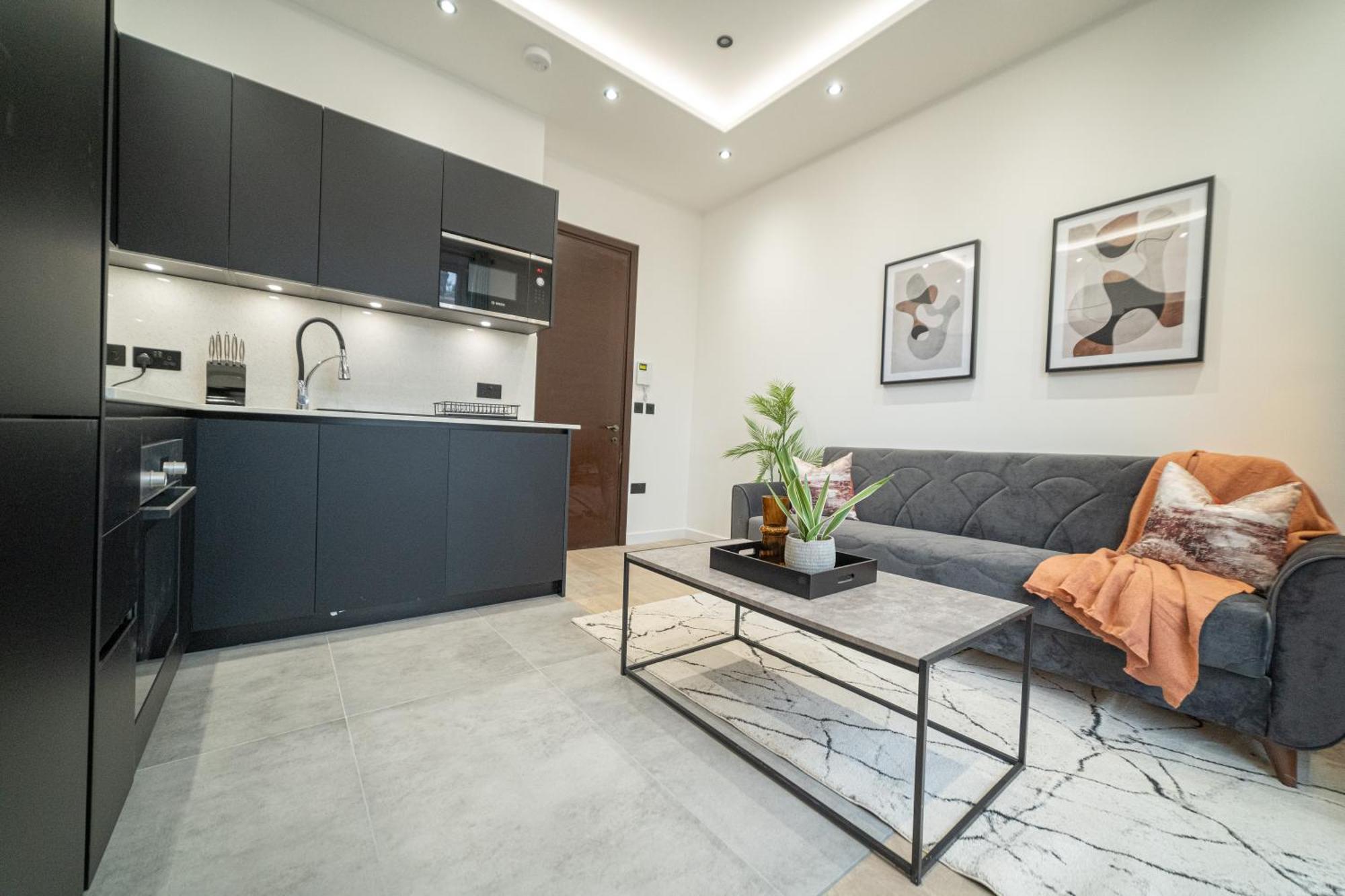 One And Two Bedroom Apartments Near Holloway Train Station By Belvilla Лондон Екстериор снимка