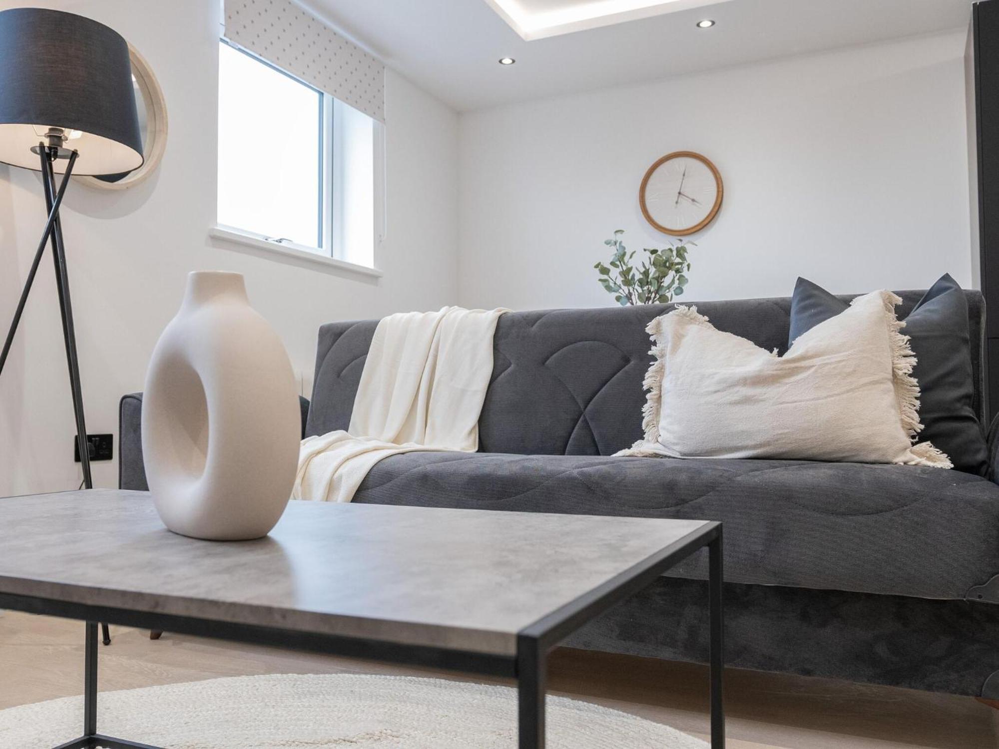 One And Two Bedroom Apartments Near Holloway Train Station By Belvilla Лондон Екстериор снимка