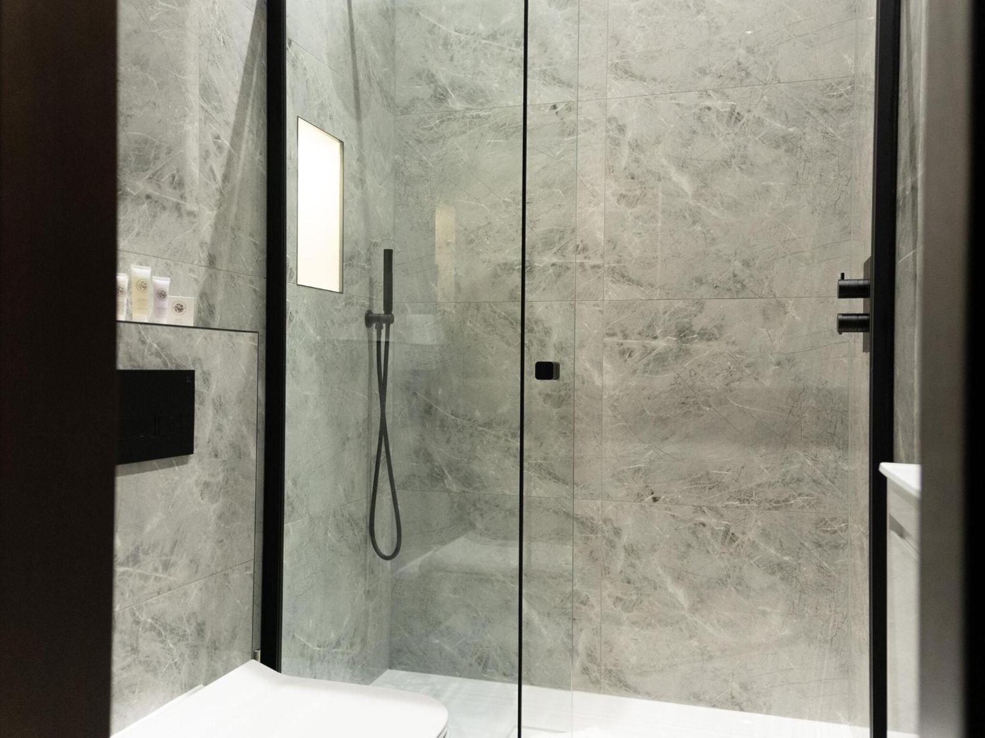 One And Two Bedroom Apartments Near Holloway Train Station By Belvilla Лондон Екстериор снимка