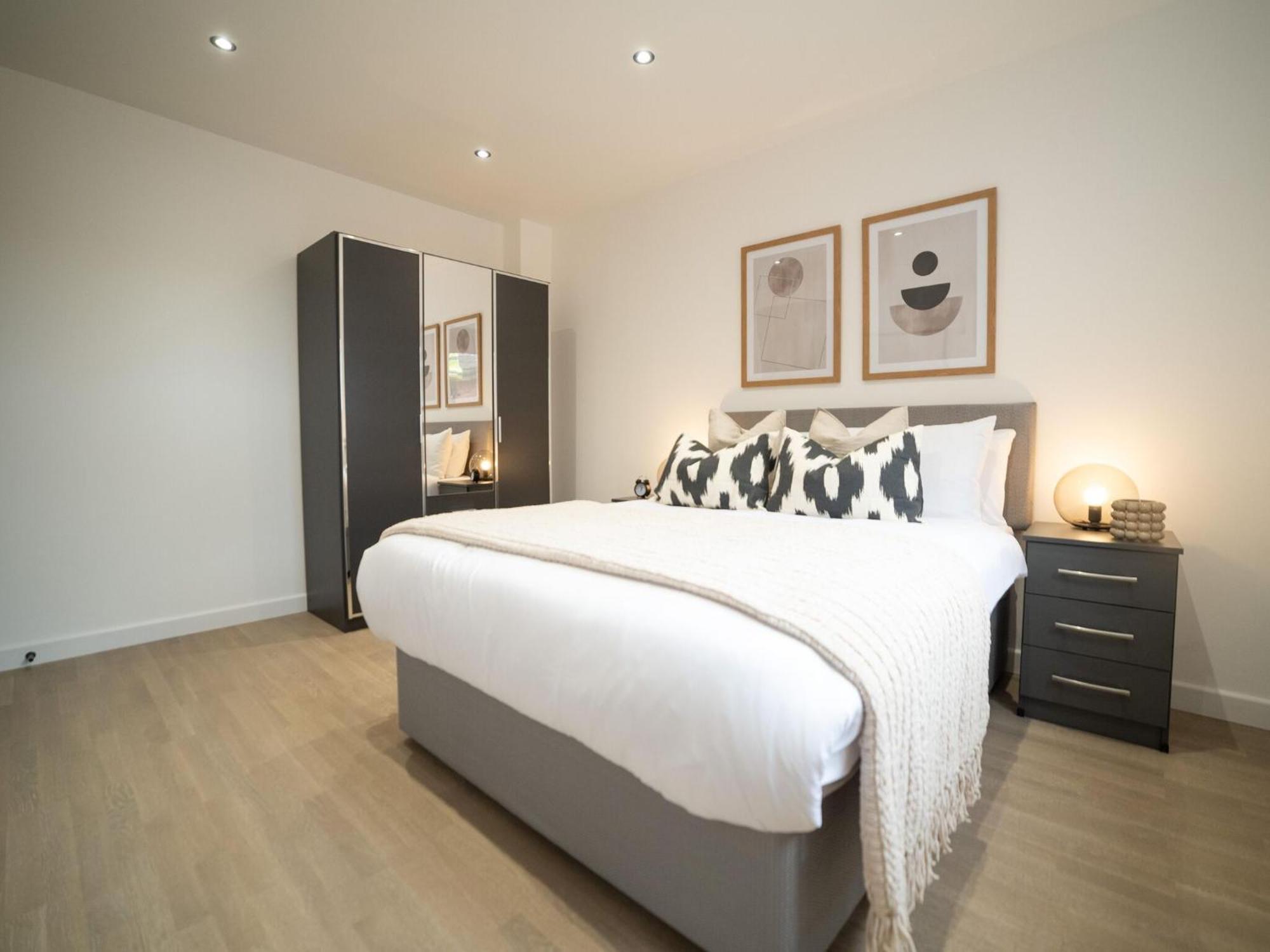 One And Two Bedroom Apartments Near Holloway Train Station By Belvilla Лондон Екстериор снимка